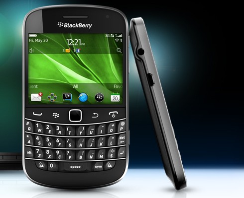 BlackBerry-Bold-Touch-9930