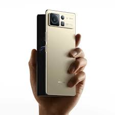 Tecno-Phantom-V-Fold